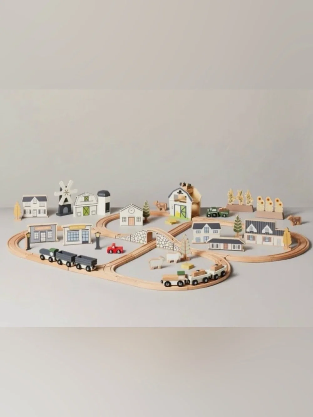 NEW Hearth & Hand with Magnolia Toy Train Track Set 84pc Ages 3 and up